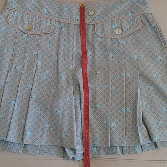 Izod Skort. - Picture 8 of 8